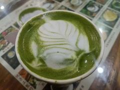 抹茶拿铁-周大娘牛乳(旧寨古村总店)
