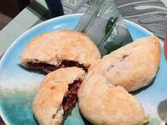 玫瑰鲜花饼-云海肴云南菜(江桥万达店)