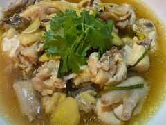 -虾弄弄海派小龙虾·牛羊蝎子火锅