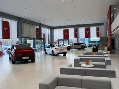 -TESLA 特斯拉(北京后沙峪特斯拉中心)
