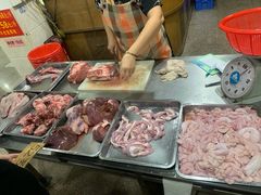 -标记美食新鲜猪杂(兴南大道店)