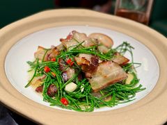 沙葱炒腊肉-廖川菜(太阳宫店)