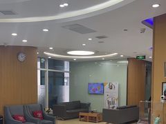 -雅悦齿科(顾村公园店)