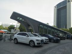 -螃蟹岬(地铁站)