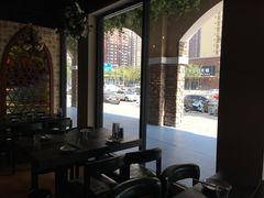 -壹号院音乐餐厅•烤全羊•新疆菜(浐灞店)