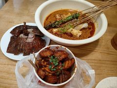 -嘉州叶婆婆钵钵鸡(建设路店)