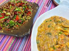 -香巴拉云南餐厅(华莱坞店)