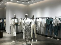 -URBAN REVIVO(西安Momopark店)