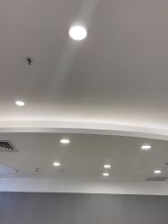 -八佰伴8008星级形象店