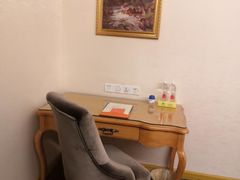 -维也纳酒店(广州番禺大石江景花园店)