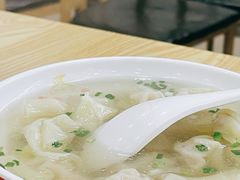 小馄饨-珊珊小笼馆(仙霞路店)