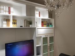 -索菲亚衣柜橱柜家具全屋定制(盈港路店)