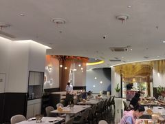 -汉来海港·海鲜自助餐厅(上海七宝领展广场店)