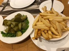 -兰特伯爵西餐厅·啤酒屋(方庄店)