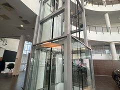 -奔驰北京极光星徽(四元桥店)