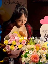 -红馆妆造(中央大街店)