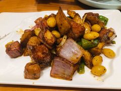 杏鲍菇彩椒牛肉粒-頂好酒家·经典粤菜(海信广场店)