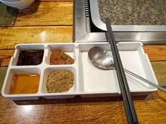 -小花猪韩式石板烤肉