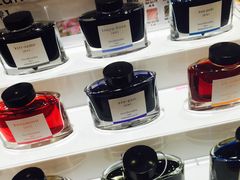 -猫的天空之城概念书店(杭州南宋御街店)