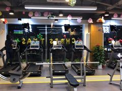 -每刻健身工作室(西直门店)