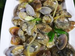 -四川小胡子海鲜(丁村万人海鲜广场店)