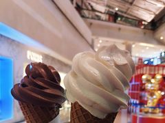 72%黑巧克力软冰淇淋-布歌东京(金融街购物中心店)