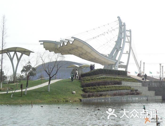 闵行体育公园船型建筑图片 第6726张