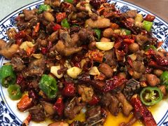 辣子鸡-椒香川流不息川菜馆(二七北路店)