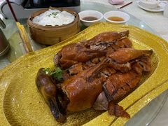 -巨元河鲜酒楼·清远特色菜名店(英德店)