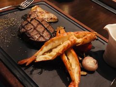 神户牛肉-恰餐厅及酒吧 CHAR Bar & Grill (北京丽都皇冠假日店)