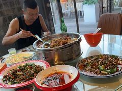 -牟记江湖重庆地标特色菜鱼蛋海鲜羊蝎子(巴南区黑金冠十多年好店)