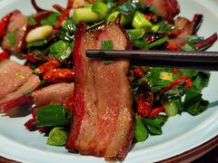 -唐师傅湘西名菜馆(武陵路店)