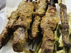 牛肉串-蚝哥花姐湛江烤生蚝(美丽湾市场店)