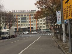 -上海市曹杨职业技术学校