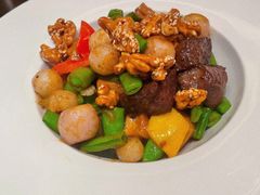 珍珠洋葱爆牛肉眼-广州康莱德·韵轩中餐厅