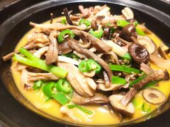-爱碗亭·鲜炒湖南菜(壹城中心店)