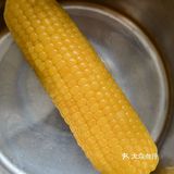 十月稻香黄糯玉米是我远在东北的妈妈在网上给买的