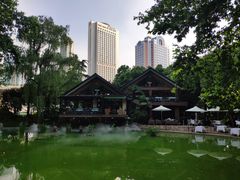 -静安公园(静安寺街道)