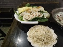 -宽板凳老灶火锅(南礼士路店)