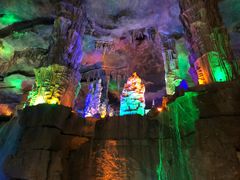 -泰安地下龙宫景区