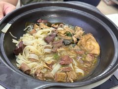 -府广阿婆牛杂
