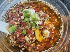 秘制料碗-秦巴石锅鱼