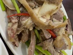 -吕记清真美食城(永兴服装街店)
