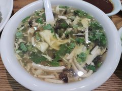 -李连贵酒家熏肉大饼(昆明街店)