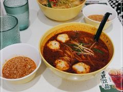 -谭仔米线(皇庭广场店)