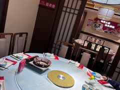 -魏铭鱼头捞饭(晋阳路店)