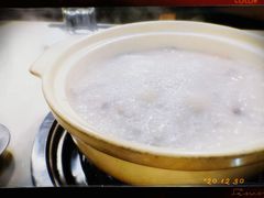 让人微笑的汤胡椒猪肚鸡-鼎尊锅物料理(五角场店)