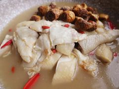 -樱花里音乐餐吧·牛扒椰子鸡(东圃店)