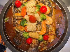 -鸣记脆皮烤鱼·海鲜烤鱼(三八广场店)