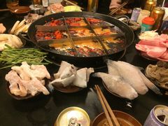 -岗上渣渣老火锅(两路口店)